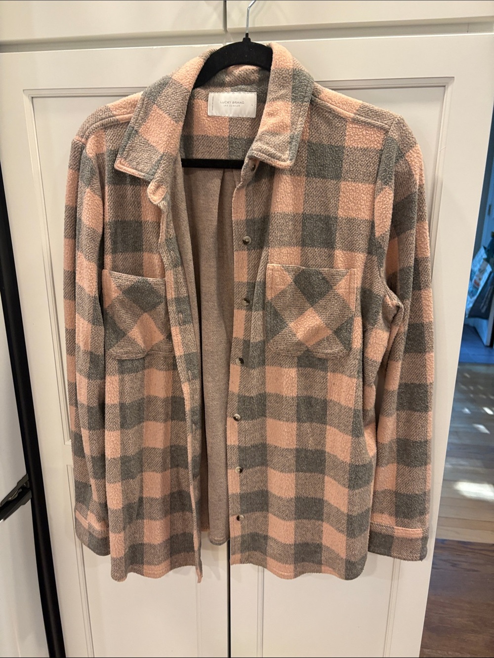 Women’s Plaid Sherpa Jacket Shirt - Pink & Gray